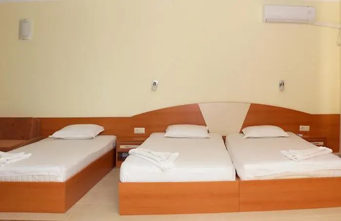 Hotel Malibu 3*